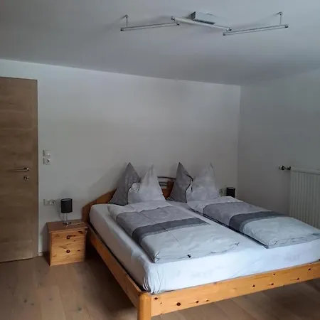 Schmaranzer Apartman *